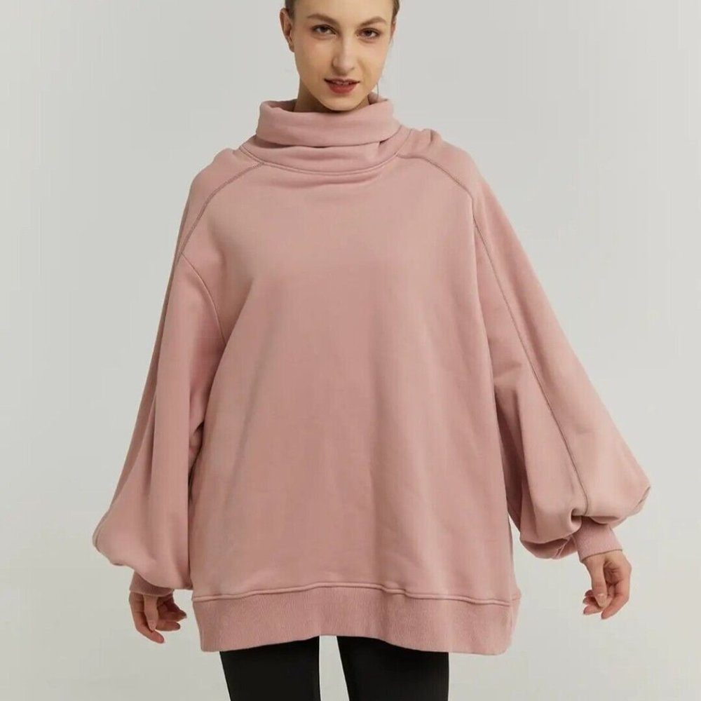 LIT Active Whisper Oversized Turtleneck Sweatshirt pink size M . B052-53
